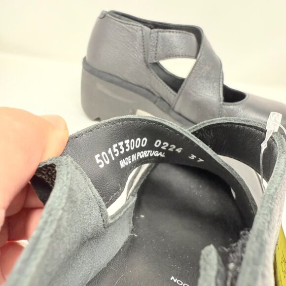 New Fly London Togo Loafer Black Leather Sz 37 - Picture 13 of 13